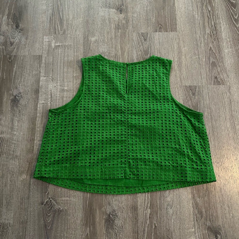 Kate Spade New York x Target Eyelet Shell Tank Top Green plus size - Picture 5 of 11